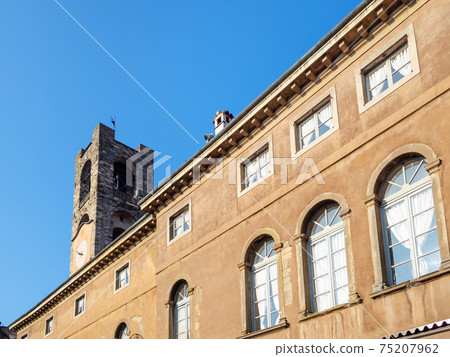 Palazzo del Podesta view of Campanone in Bergamo Palazzo del Podesta view of Campanone in Bergamo 75207962