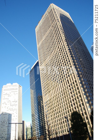 新宿西口摩天大樓森林3 75211725