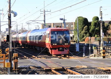R Limited Express Nikko No. 1 train running on the Utsunomiya Line R Limited Express Nikko No. 1 train running on the Utsunomiya Line 75216499