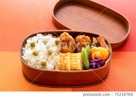 Handmade bento fried chicken bento 75216769