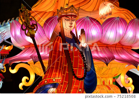 橫濱唐人街裝飾慶祝中國新年 75218508