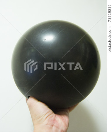 Background white bowling ball 75219853