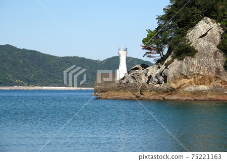 Shishikuiura Lighthouse 75221163