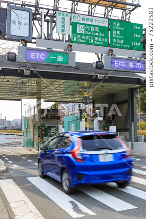 Image of highway_ETC entrance 75221581