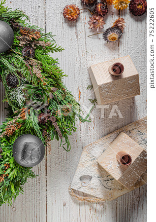 Advent wreath homemade Advent wreath homemade 75222605