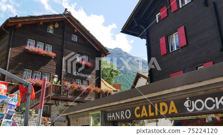 Swiss summer mountain landscape 75224120