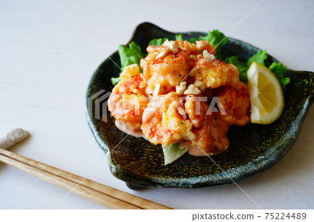 Ebimayo Ebimayo 75224489