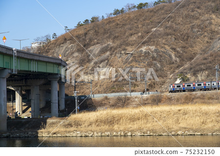 Eungbongsan, Seongdong-gu, Seoul 75232150