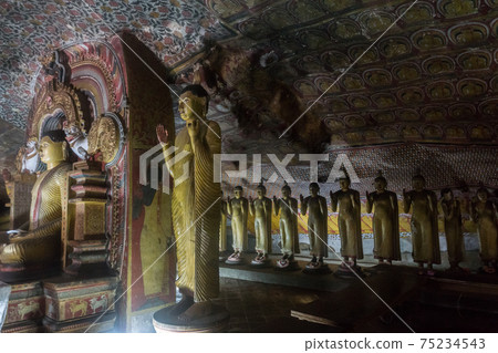 World Heritage Gold Temple of Dambulla 75234543