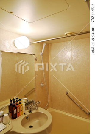 Bathroom for living alone Bathroom for living alone 75235499