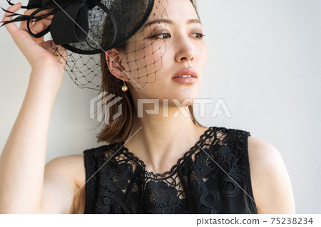 Cool beauty woman portrait 75238234
