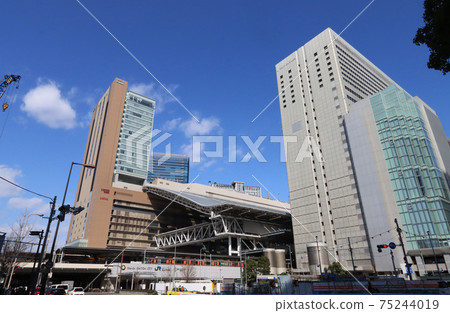 大阪站南口大廈 大阪站南口大廈 75244019