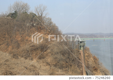 坡州市，靈金閣，巴拉姆比，和平努里公園，多博達里。 75246260