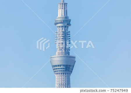 清澈的藍天和東京天空樹 75247949