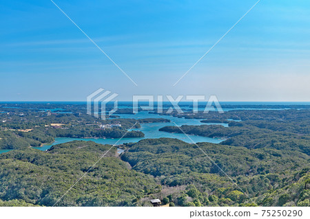 [View of Ago Bay from Ise-Shima Yokoyama Observatory] (high-resolution version) Ugata, Ago-cho, Shima-shi, Mie Prefecture 75250290