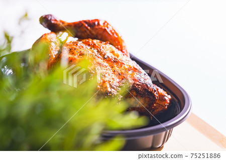 Roast chicken roasted takeout [with corona new normal] 75251886