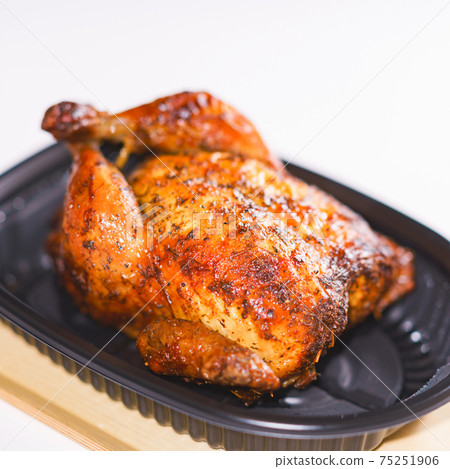 Roast chicken roasted takeout [with corona new normal] 75251906