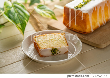 Lemon Cake  Lemon Cake  75252133