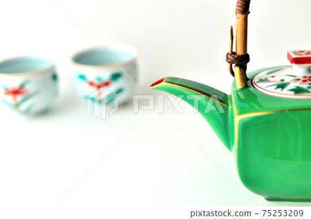 Green square teapot Green square teapot 75253209