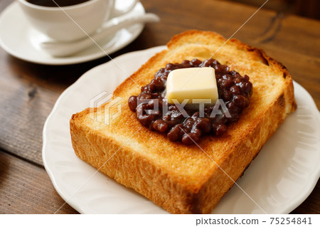 Ogura Toast Ogura Toast 75254841