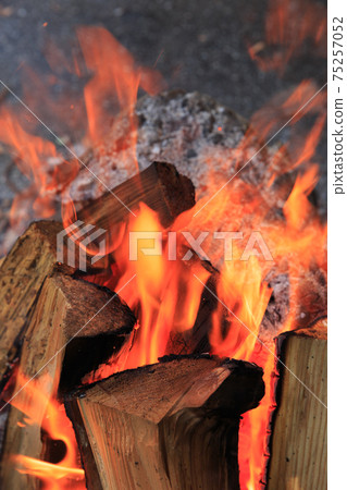 Image of campfire and bonfire Image of campfire and bonfire 75257052