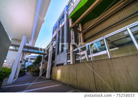 日本橫濱城市景觀，石川町（元町/中華街）站等 75258033