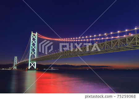 [Hyogo Prefecture] Illuminated Akashi Kaikyo Bridge 75259368