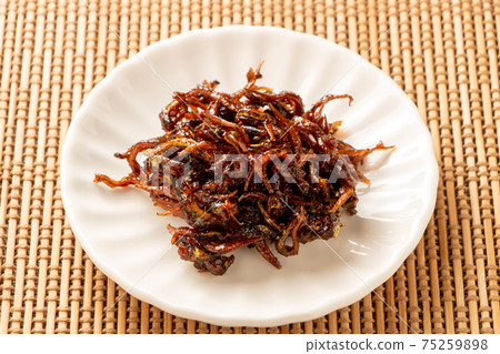 水煮長矛(兵庫縣的地方美食)。 水煮長矛(兵庫縣的地方美食)。 75259898