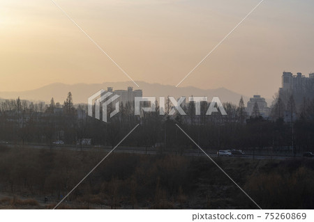 Olympic Expressway, Seocho-gu, Seoul Olympic Expressway, Seocho-gu, Seoul 75260869