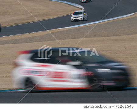 March One-make race on a sunny day 75261543