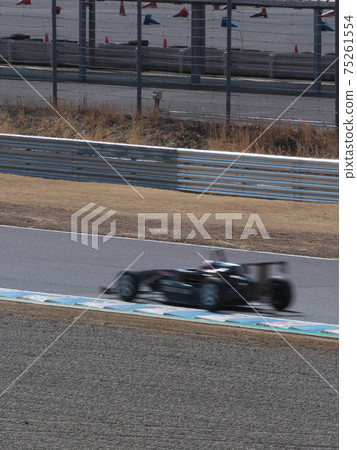 March One-make race on a sunny day 75261554