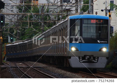 [OH] Odakyu Line 4000 series (main line: bound for Shinjuku) 75274268