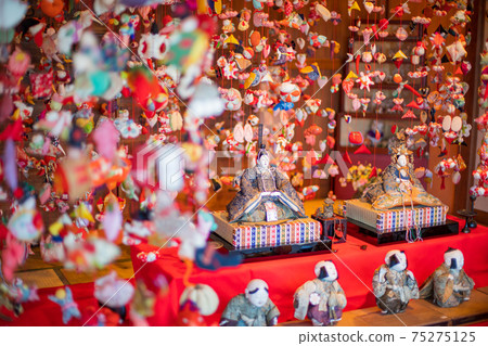 (Shizuoka Prefecture) Hina no Yakata Mukai-an Hanging Hina 75275125