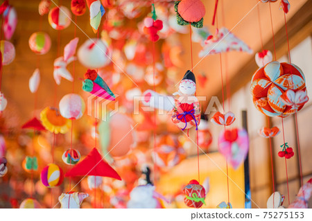 (Shizuoka Prefecture) Hina no Yakata Mukai-an Hanging Hina 75275153