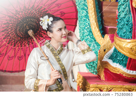 Thai Woman In Traditional Costume Of Thailand. Thai Woman In Traditional Costume Of Thailand. 75280863