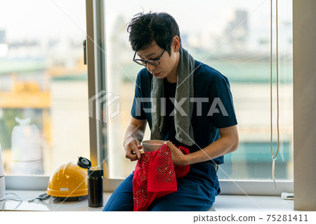 Newspaper printing factory Newspaper printing factory 75281411