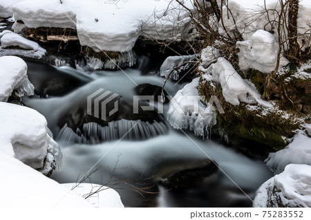 Oirase winter scene Oirase winter scene 75283552