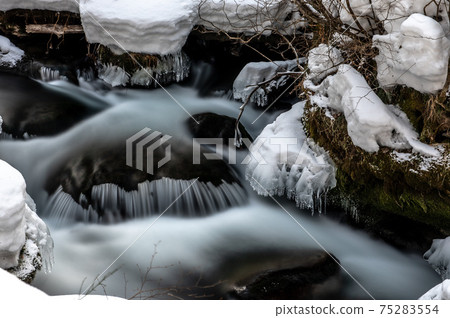 Oirase winter scene Oirase winter scene 75283554