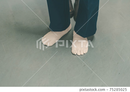 報紙印刷廠 75285025