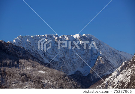 Muhlbach am Hochkonig snow mountain range in austria daytime Muhlbach am Hochkonig snow mountain range in austria daytime 75287966