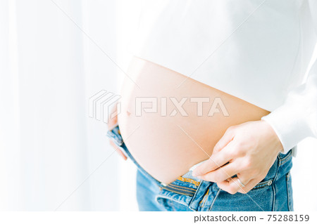Maternity image 75288159