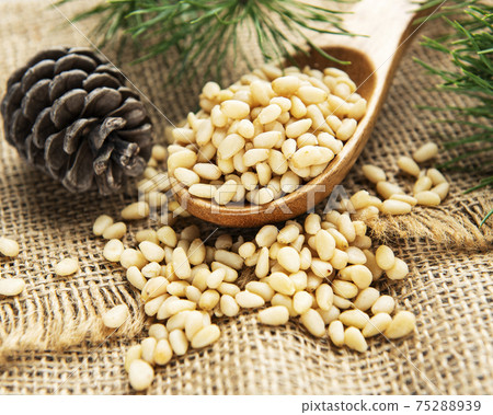 Pine nuts Pine nuts 75288939