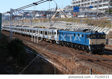 Class A railroad vehicle transportation (Tokaido Line Yokohama-Kawasaki) 75289315