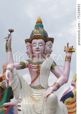 Sculpture, architecture and symbols of Buddhism, Thailand 75289691