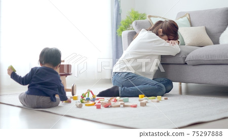 Image of childcare fatigue Image of childcare fatigue 75297888