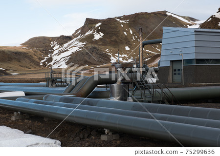 斯堪的那維亞冰島Hetris Hage發電廠,用於清潔能源地熱發電 斯堪的那維亞冰島Hetris Hage發電廠,用於清潔能源地熱發電 75299636