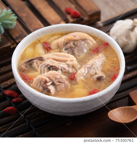 蒜頭雞 蒜頭雞湯 台灣 食物 garlic chicken soup ニンニクチキンスープ 蒜頭雞 蒜頭雞湯 台灣 食物 garlic chicken soup ニンニクチキンスープ 75300761