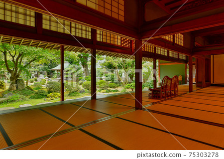 新潟縣新垣市家庭住所椿 75303278