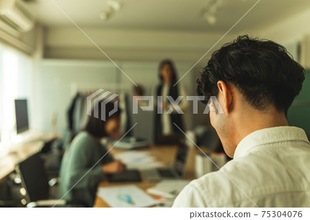 設計室 75304076