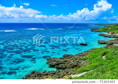 Superb view of Miyakojima Imgya Marine Garden 75305405